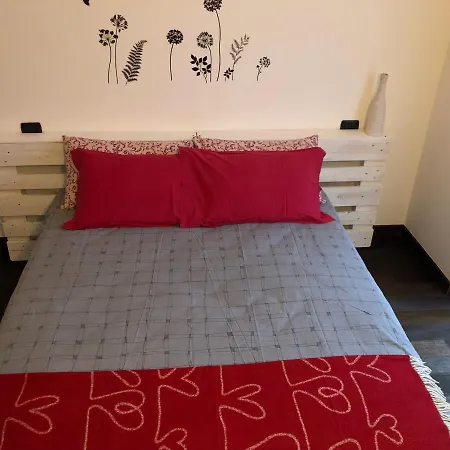 Apartment Benvenuti A Casa Emagal A Due Passi Dal Fiume Sesto Calende