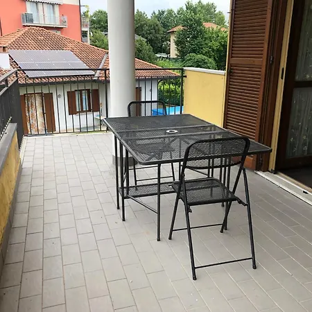 Benvenuti A Casa Emagal A Due Passi Dal Fiume Sesto Calende